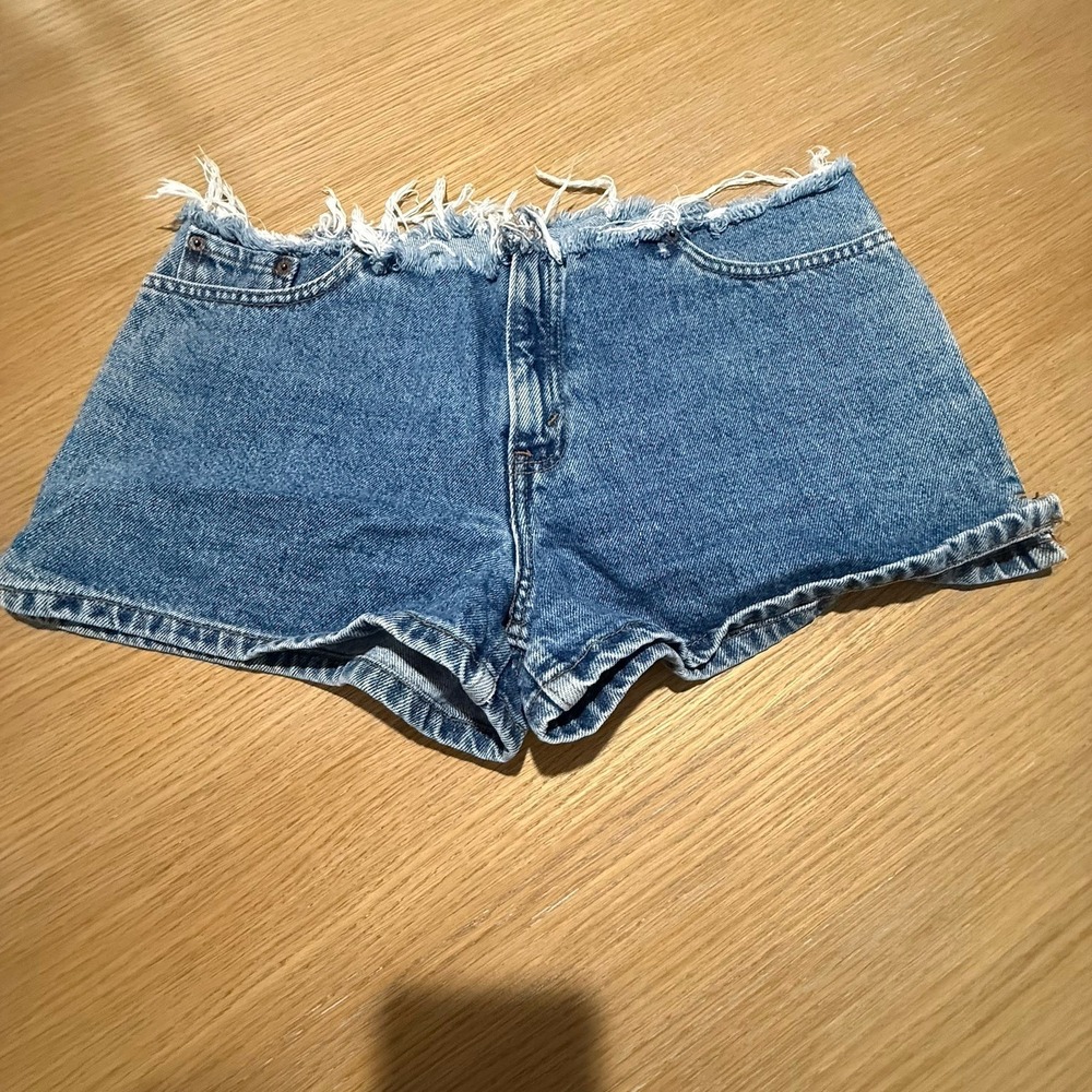 Levis Jean Shorts Womens 30 Blue Denim Cut Off Frayed Waist 527 Regular Fit